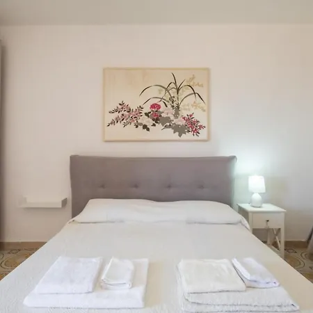 아파트 10min Da Bosa Marina - Con Giardino E Parcheggio 트레스누라게스