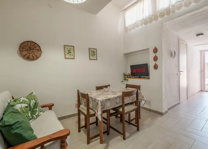 10min Da Bosa Marina - Con Giardino E Parcheggio * Tresnuraghes