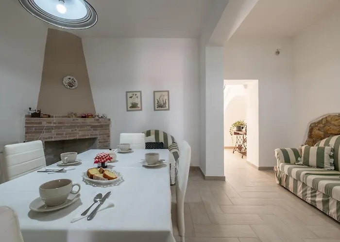 公寓 10min Da Bosa Marina - Con Giardino E Parcheggio 特雷斯努拉吉斯