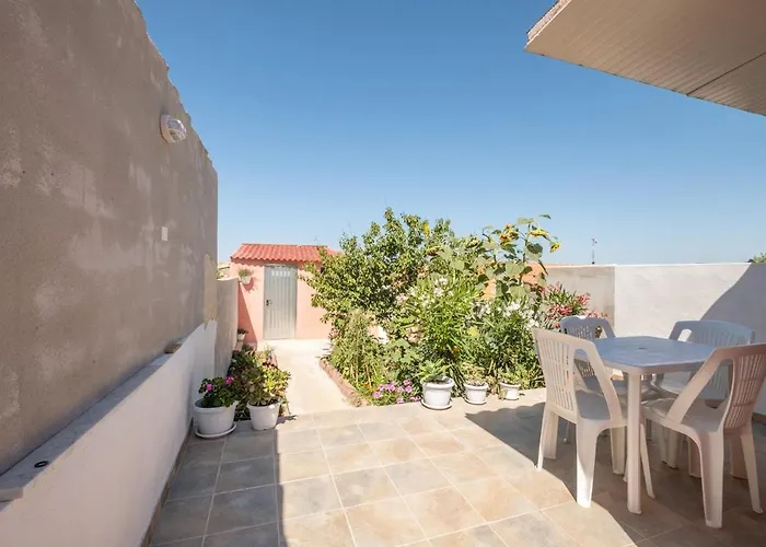 公寓 10min Da Bosa Marina - Con Giardino E Parcheggio 特雷斯努拉吉斯